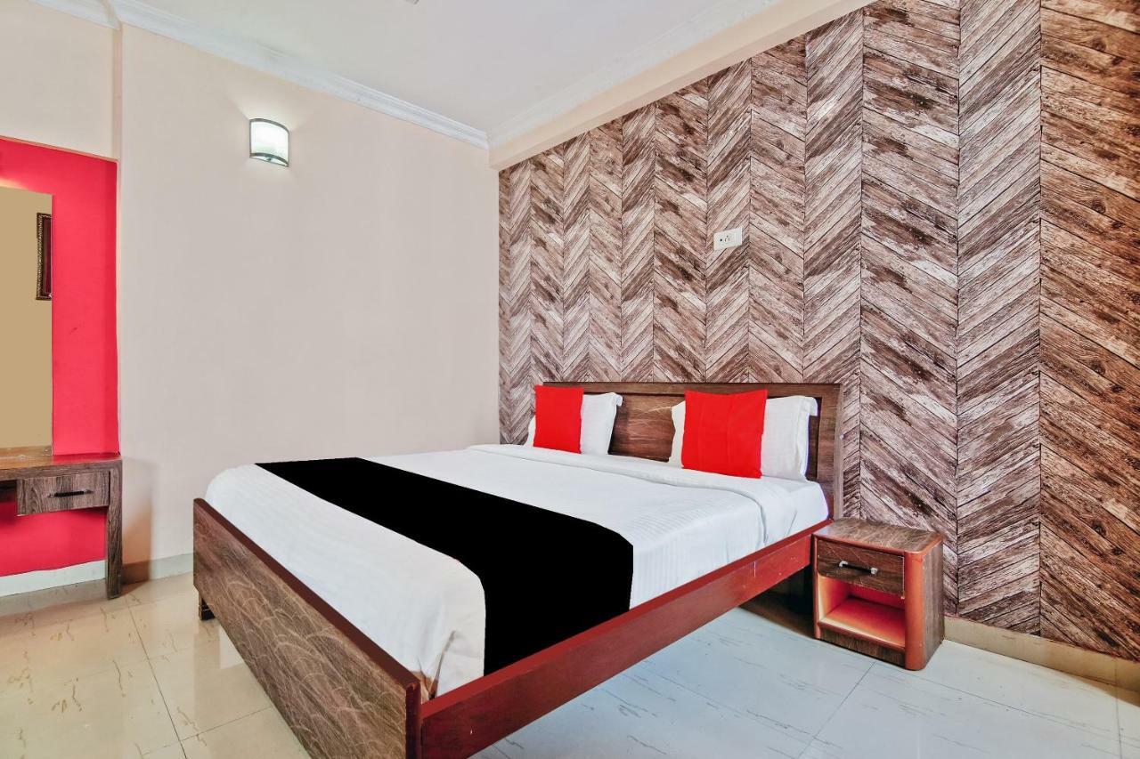 Capital O 41962 Hotel Mandakini Continental Lucknow Eksteriør billede